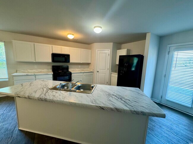 Building Photo - 210 Foxford Dr