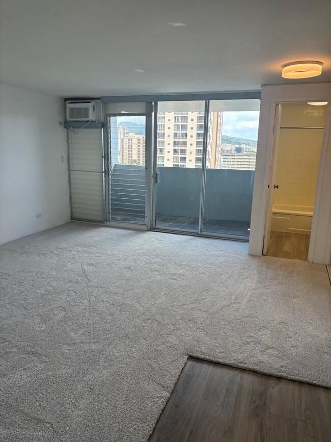 Building Photo - 824 Kinau St