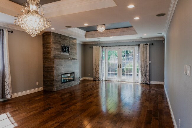 Building Photo - Beautifully remodeled, Los Altos Schools, ...