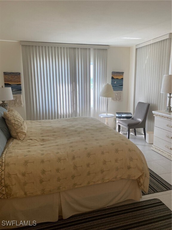 Building Photo - 3443 Gulf Shore Blvd N