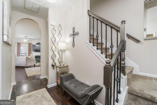 Foto del edificio - 2449 Suwanee Pointe Dr