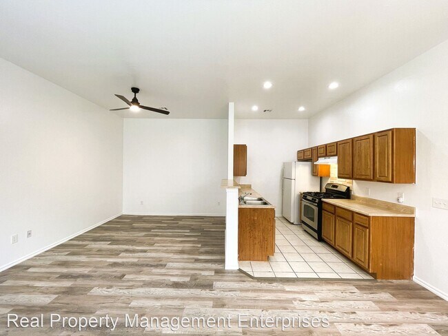 Building Photo - 3 br, 2 bath House - 2064 24th Ave SE