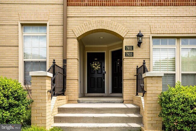 Foto del edificio - 7931 Crescent Park Dr