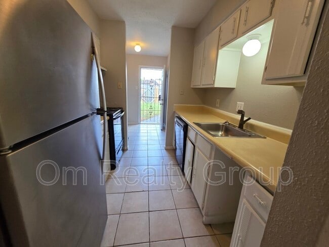 Foto del edificio - 12724 Shannon Hills Dr