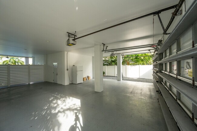 Foto del edificio - 5020 5th Ave