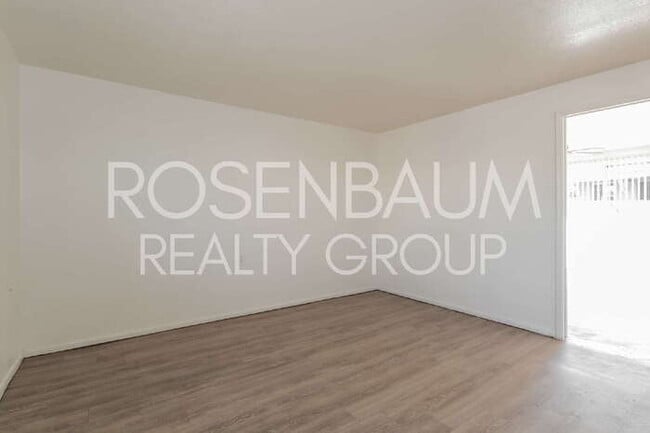 Foto del edificio - 3028 N Castro Ave