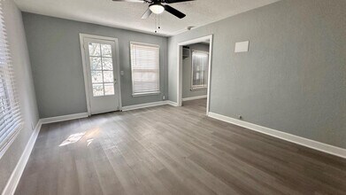 Building Photo - 325 N Federal Hwy