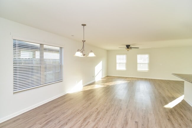 Building Photo - 111 Winstead Cir