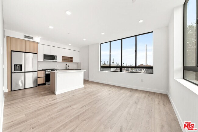 Foto del edificio - 11013 Hartsook St