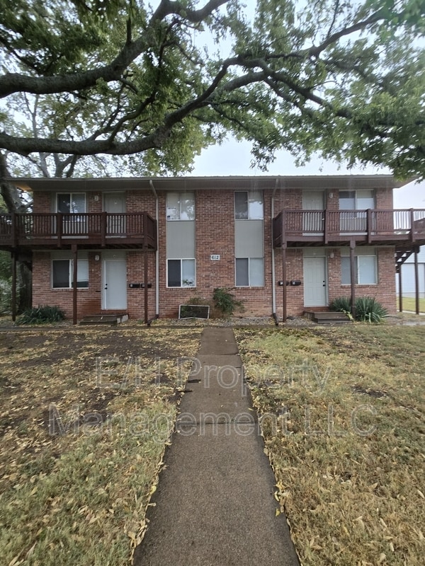 Building Photo - 612 S Forrest St