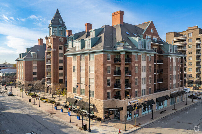 Foto del edificio - Wing Street Condominium