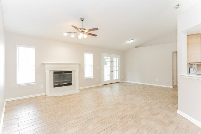 Building Photo - 4408 Jiggermast Ave