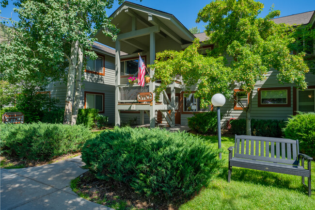 Building Photo - Aspen Meadows Apartments