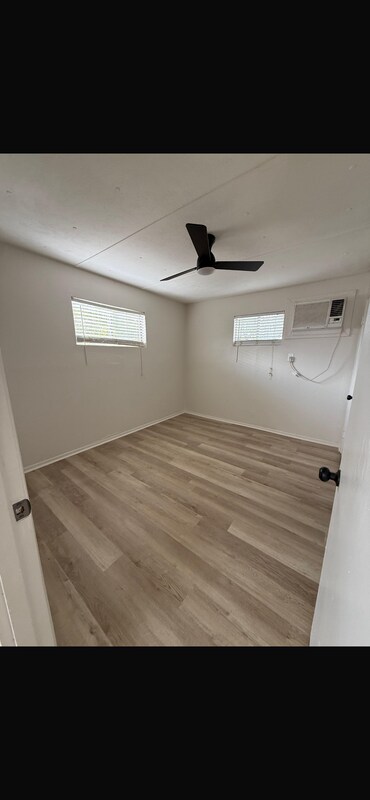 Foto del edificio - 347 Ware Blvd