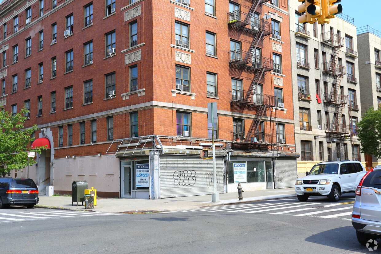 Building Photo - 400 Audubon Ave