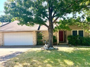 Building Photo - 8905 Curlew Dr
