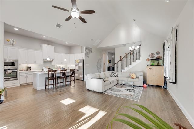 Foto del edificio - 14809 Cedar Flt Wy