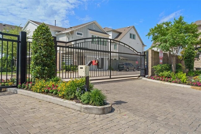 Building Photo - 1411 Biondo Way