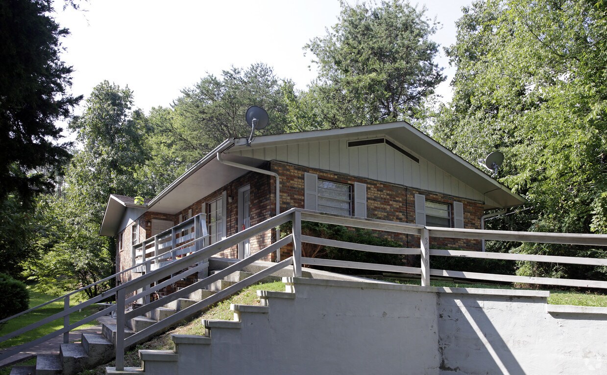 339 Sharon Dr, Pigeon TN 37863 Apartments in Pigeon TN