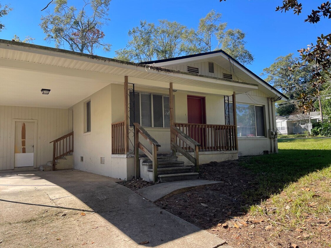Primary Photo - NS- TAMPA-MIAMI