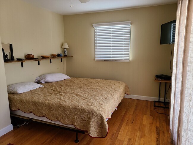 Foto del edificio - 998 Snaggy Mountain Blvd