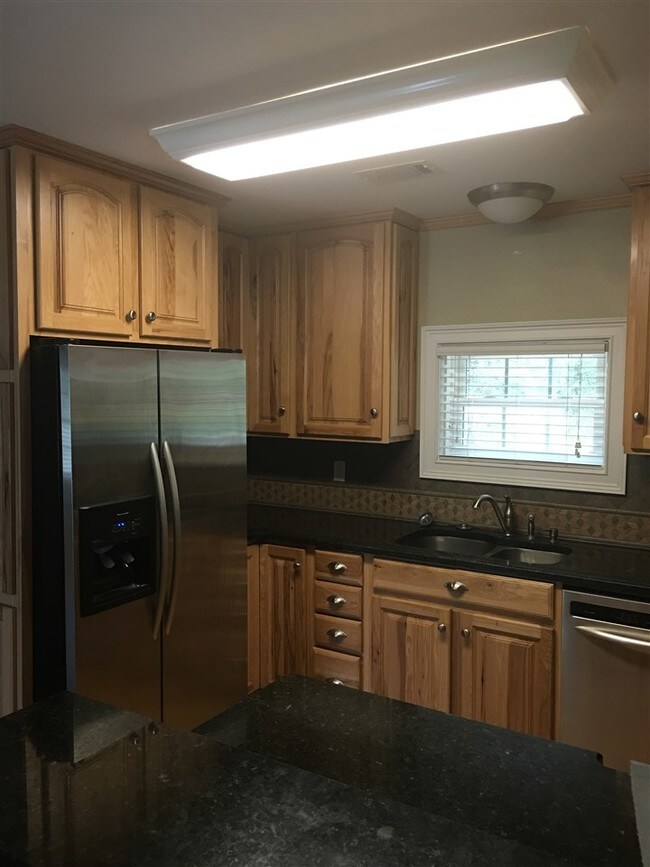 Foto del edificio - 174 Decey Wallace Ln