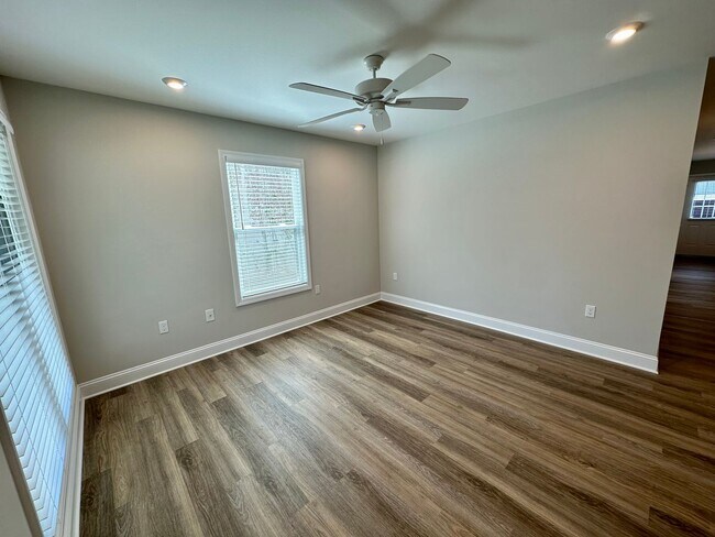 Building Photo - 68 W. First Ave-Duplex