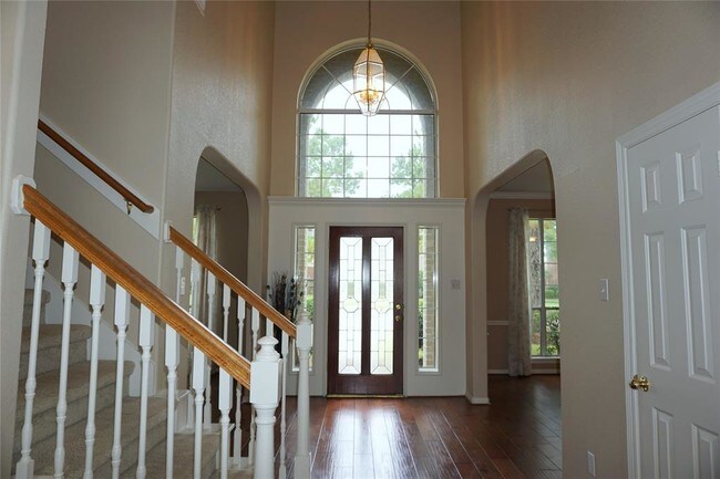 Building Photo - 3502 Creekstone Dr