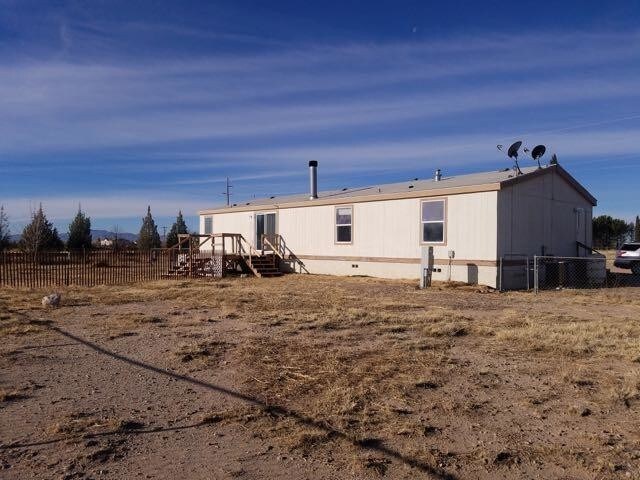 Building Photo - 3 bedroom in Willcox AZ 85643