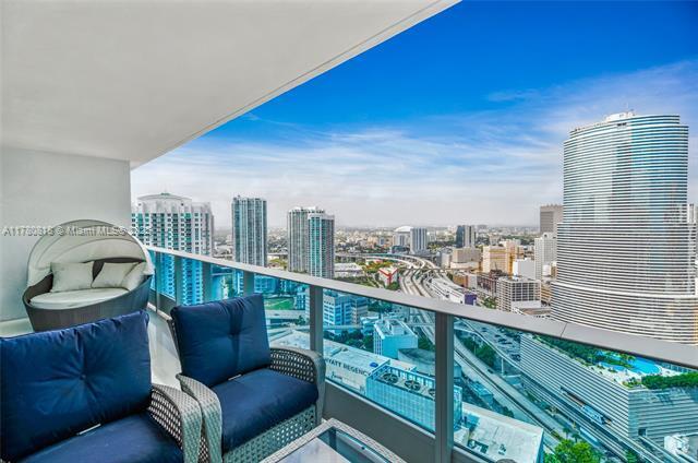 Building Photo - 200 Biscayne Boulevard Way