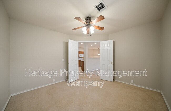 Foto del edificio - 5125 Knollwood