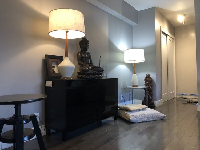 living room - 410 Park Pl