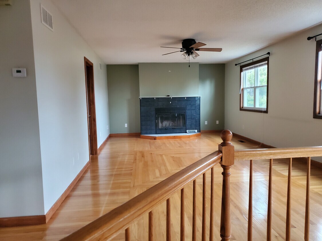 150 Sherman St Unit 2, Dartmouth, MA 02748 Apartments in Dartmouth