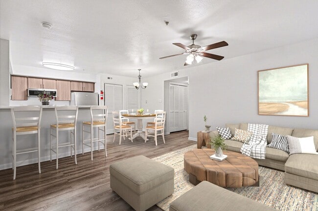 Building Photo - The Retreat at Spring Apartments