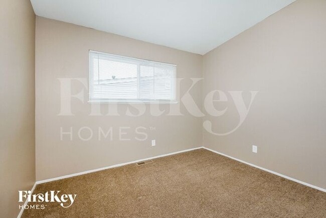 Building Photo - 1295 Ensenada Dr