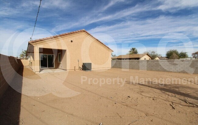 Building Photo - 361 W Hess Ave