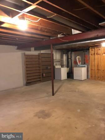 Building Photo - 488 Norvelle Ct