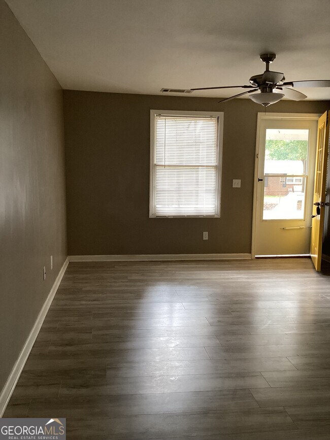 545 Spring St, Carrollton, GA 30117 House Rental in Carrollton, GA