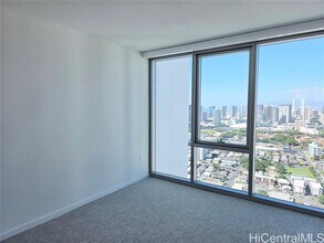 Building Photo - 1500 Rycroft St