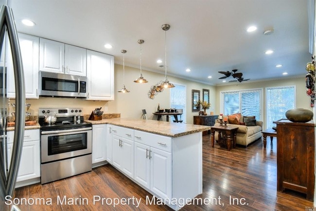 Building Photo - 2 br, 1.5 bath House - 8304 Windmill Farms