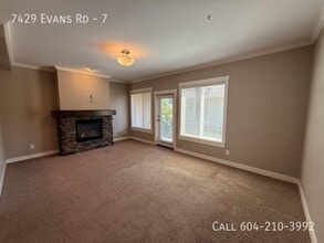 Building Photo - 7429 Evans Rd