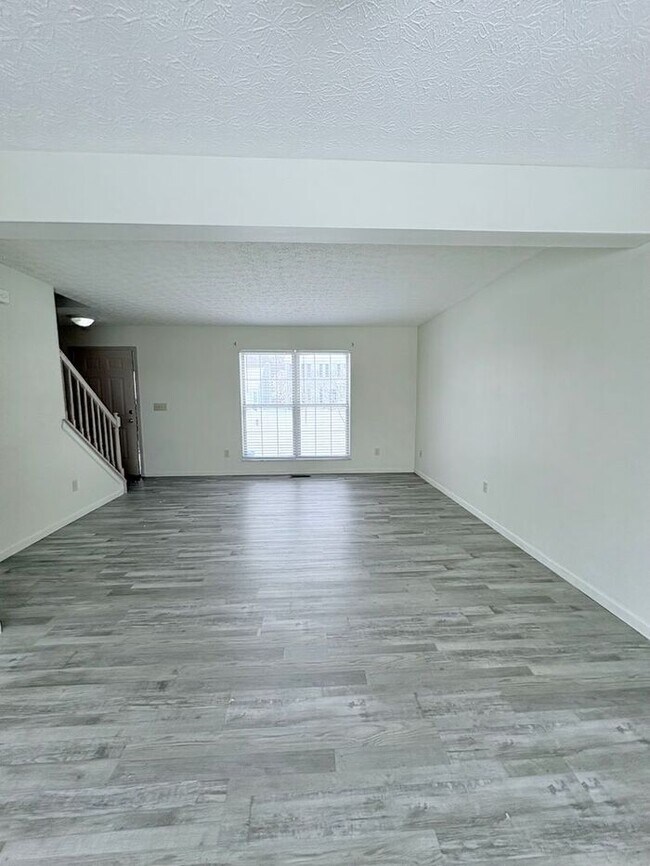 Foto del edificio - Charming 4 beds 2 baths in Columbus