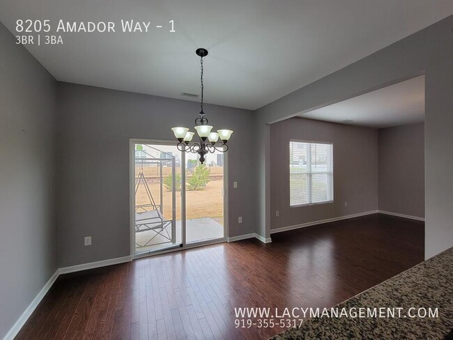 Building Photo - 8205 Amador Way