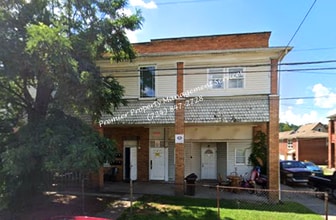 Building Photo - 699 Olive Ln