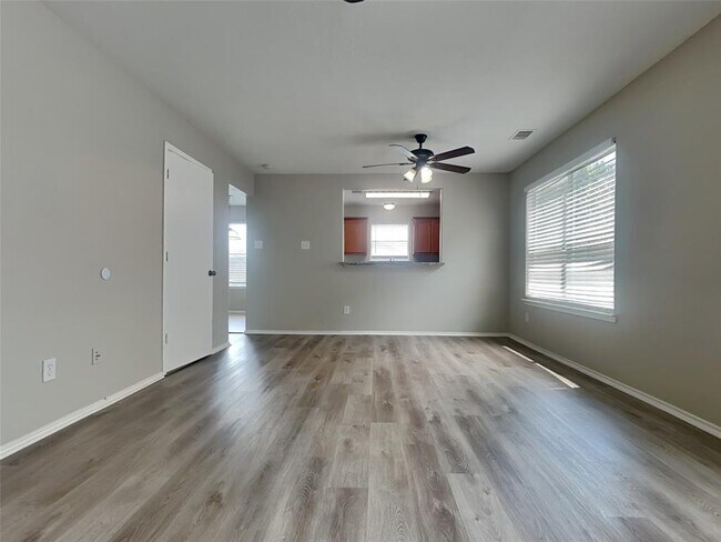 Building Photo - 6519 Colonial Rose Ln