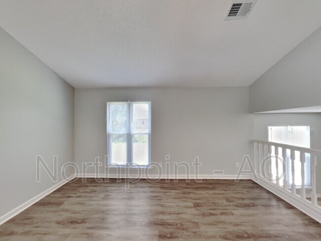 Building Photo - 551 Eagles Crossing Cir