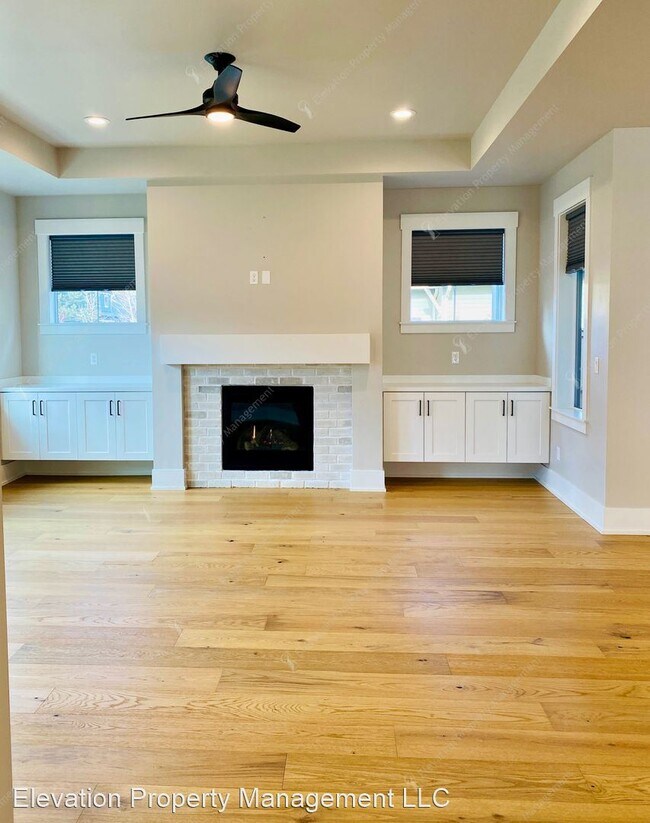 Foto del edificio - 3 br, 2.5 bath House - 2358 NW Brickyard S...