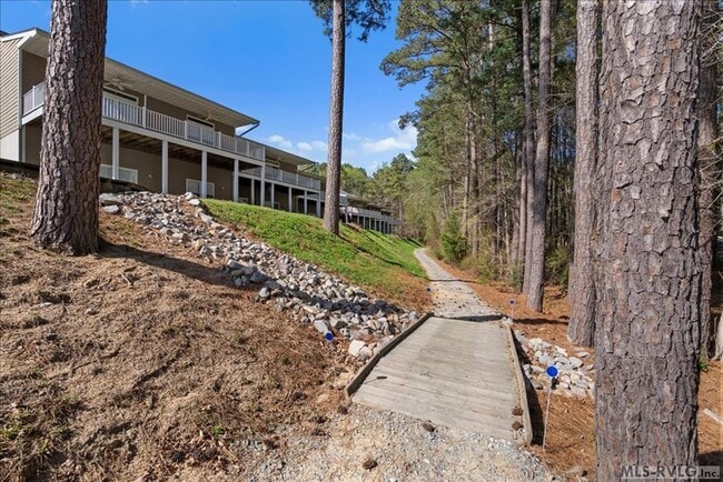 Building Photo - 164 Sandy Cove Dr
