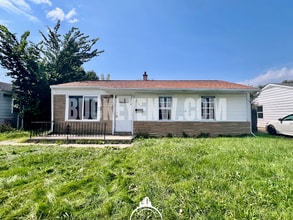 Building Photo - 3709 Terrace Dr