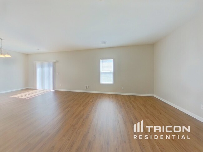 Foto del edificio - 6035 Loy Ct